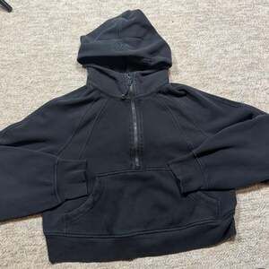 Lululemon Scuba Oversized Half-Zip Hoodie in Black